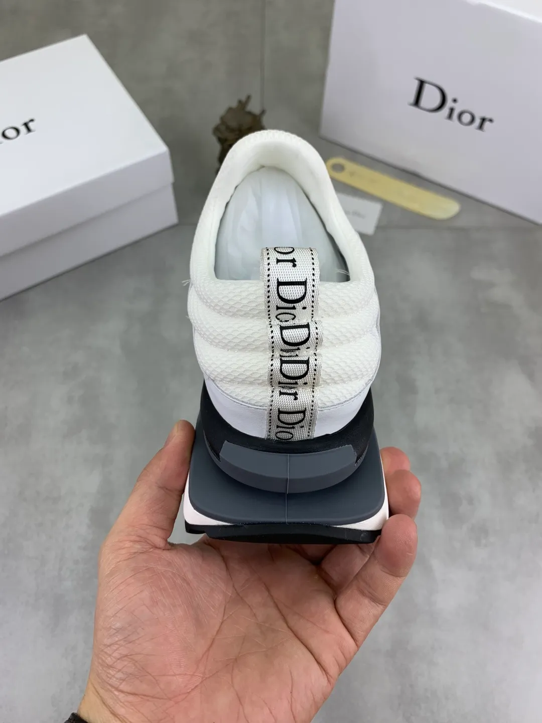 Men's Men's Shoes💰P440💰[New Style]🆘[Dior] 2025 Dior Original Lace-up Low-top Men's Shoes Classic casual shoes 🔥This model is the official classic model, with high quality and made by famous original designers. It is made of high-quality cowhide with original materials➕Comfortable and breathable mesh lining➕Pigskin insole. The perfect last shape and generous and fashionable design have attracted many consumers. Suitable for drivers to drive🚗. What you want is the highest quality in the market. Color: 3️⃣Color code number: 38--44 (45 customized)
